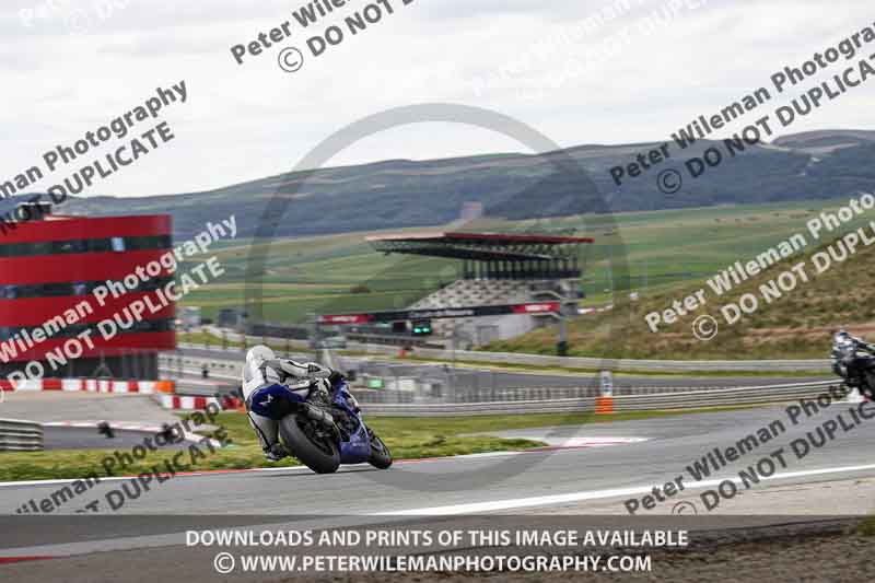 cadwell no limits trackday;cadwell park;cadwell park photographs;cadwell trackday photographs;enduro digital images;event digital images;eventdigitalimages;navarra;no limits trackdays;peter wileman photography;racing digital images;trackday digital images;trackday photos